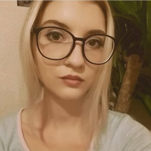 Meet your Posher, Ariel